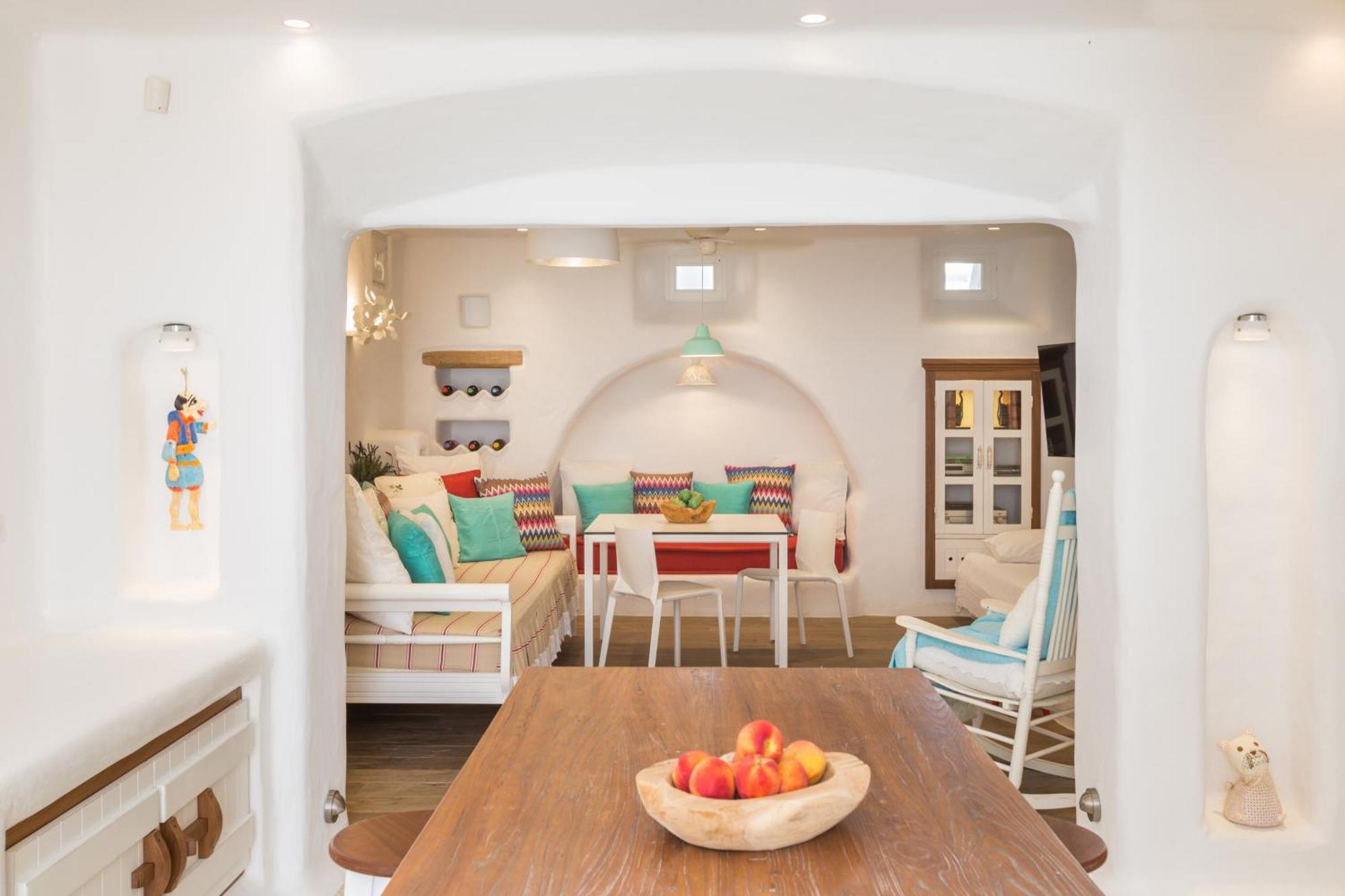 Kallos Villas & Suites Naxos City Room photo