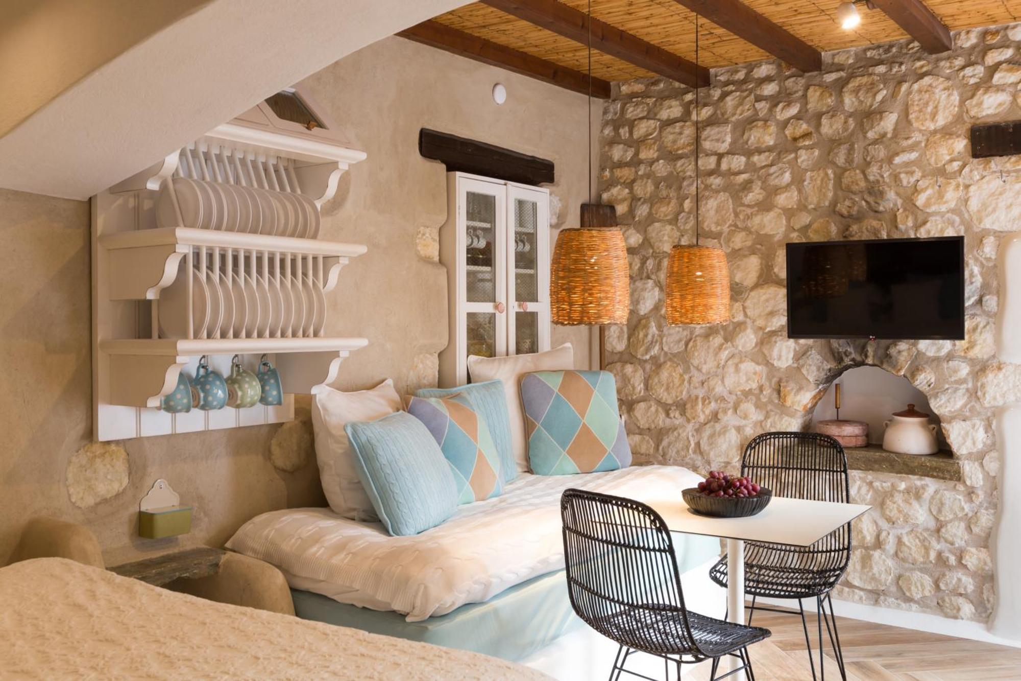 Kallos Villas & Suites Naxos City Room photo